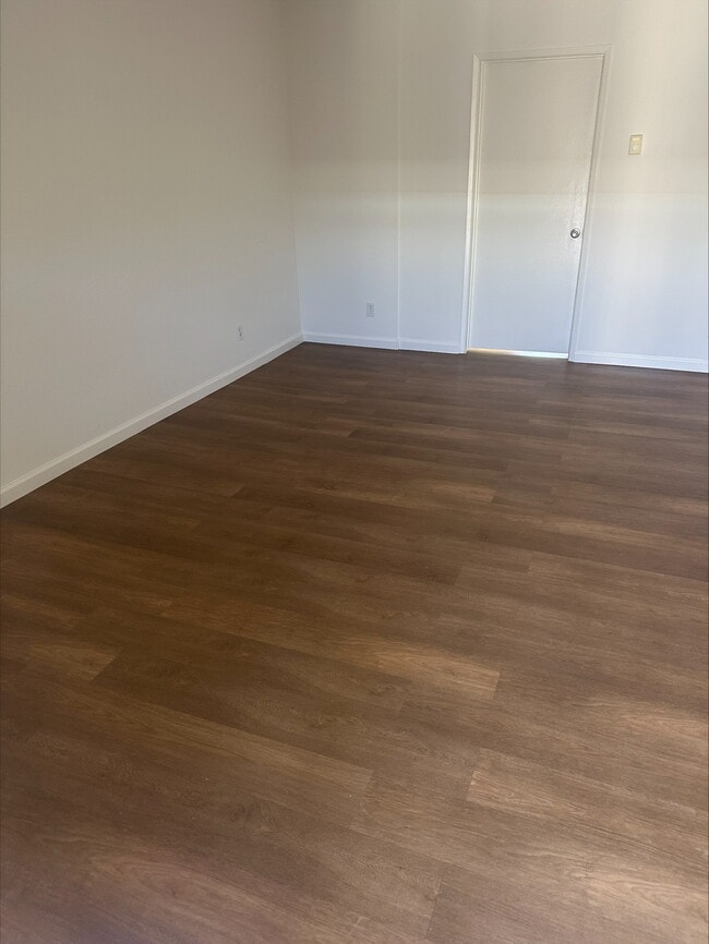 Photo - 3435 Jasmine Ave