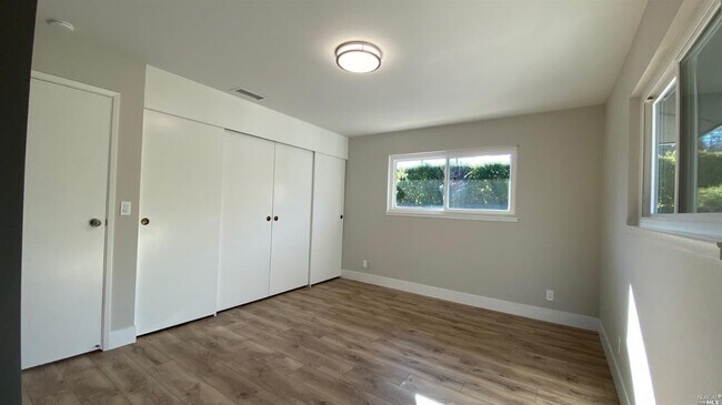 Photo - 3005 Blucher Valley Rd