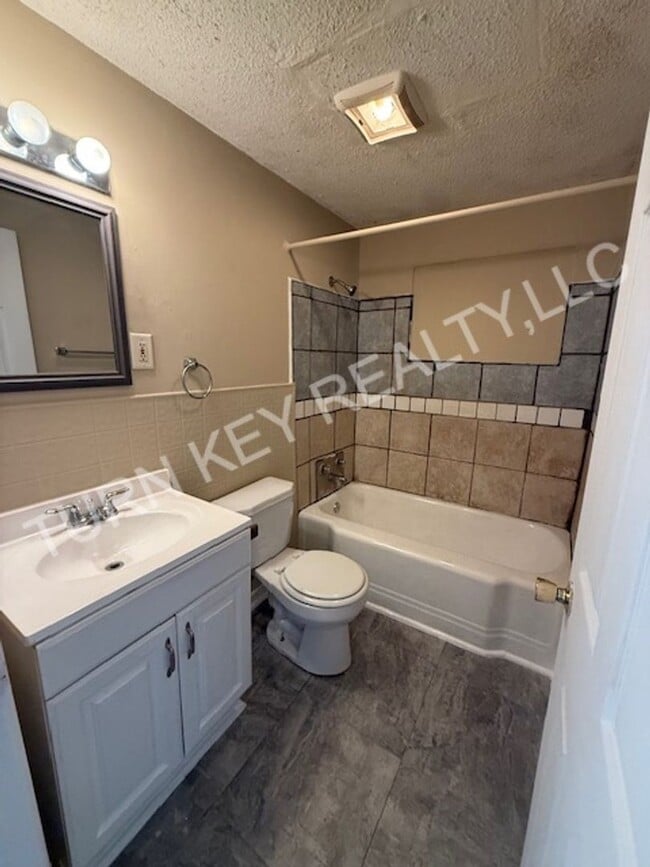 Photo - Home for rent in Forestdale **Accepts Section 8**