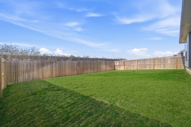 Photo - 1318 Kingsgate Dr
