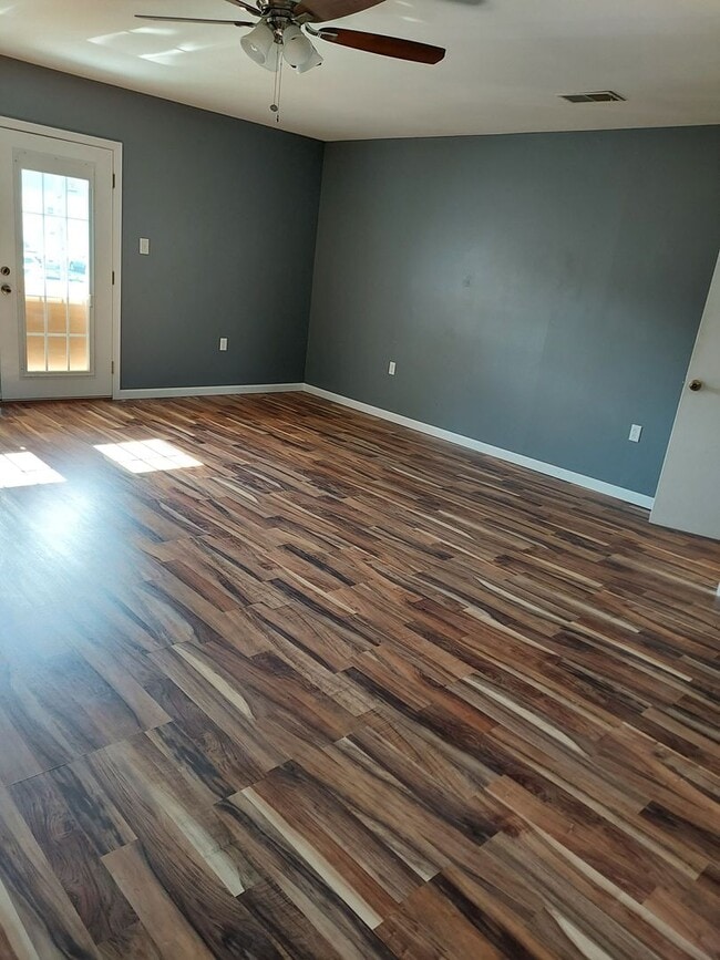 Photo - Very nice 3 bedroom Bethlehem Townhouse