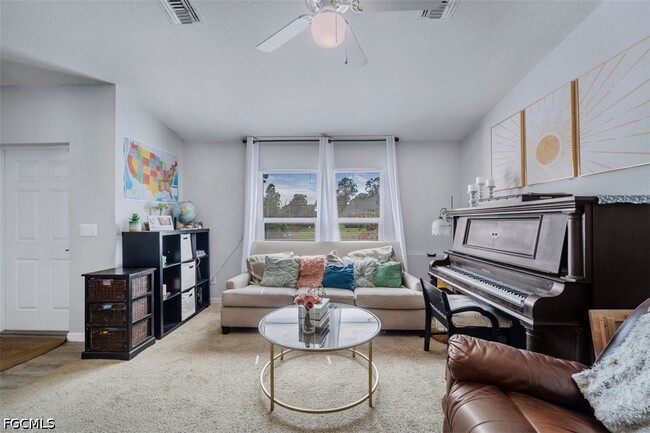 Photo - 5013 SE Tradewinds Cir