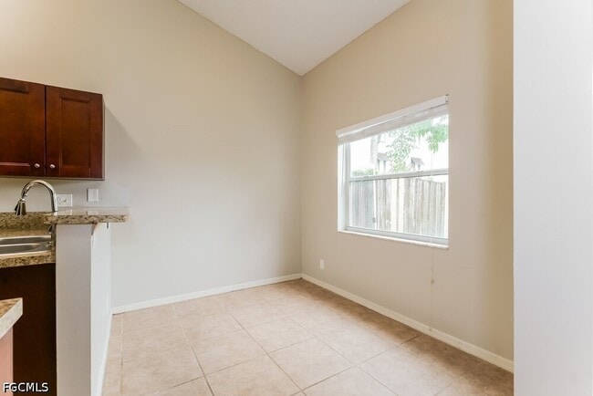 Photo - 176 Heatherwood Dr