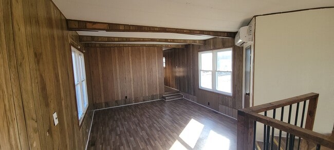 Photo - 2 BEDROOM 1 BATHROOM HOUSE FOR RENT