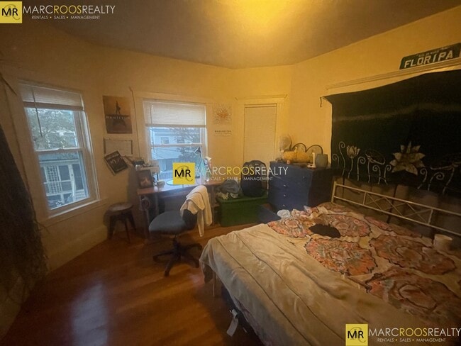 Photo - 10 Pinkham Rd Unit 2