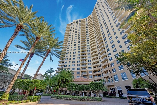 19501 W Country Club Dr Condo For Rent in Aventura, FL | ForRent.com