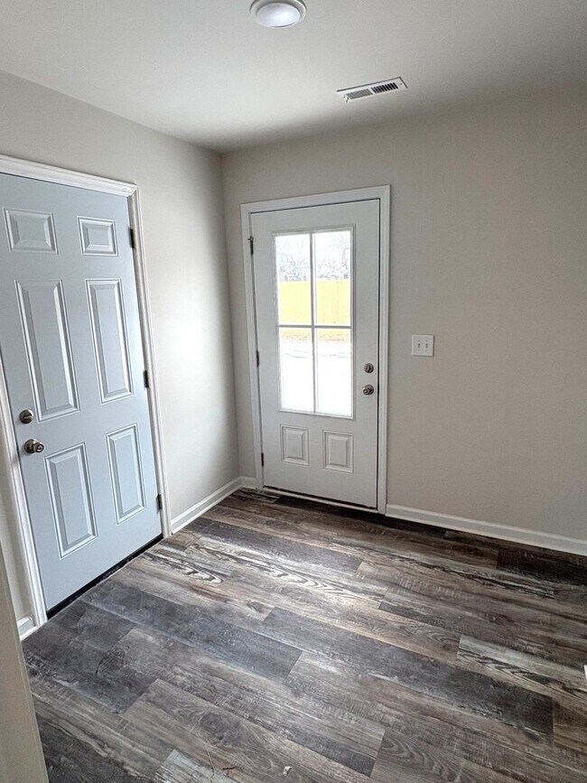 Photo - Bright 3BR 2.5BA Home w/ Full Appliance Kitchen • Garage Parking in Mooresville