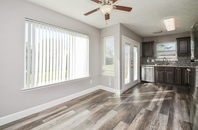 Photo - 18723 Lippizaner Dr