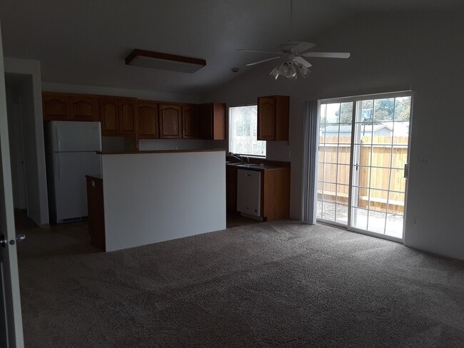 Photo - Cute Duplex Prineville