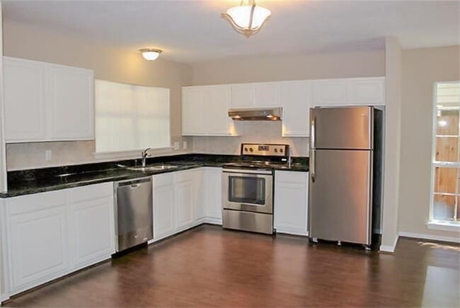 Photo - 13 Blue Fox Rd