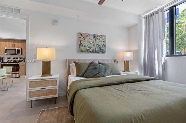 Building Photo - 4 N Federal Hwy Unit 520