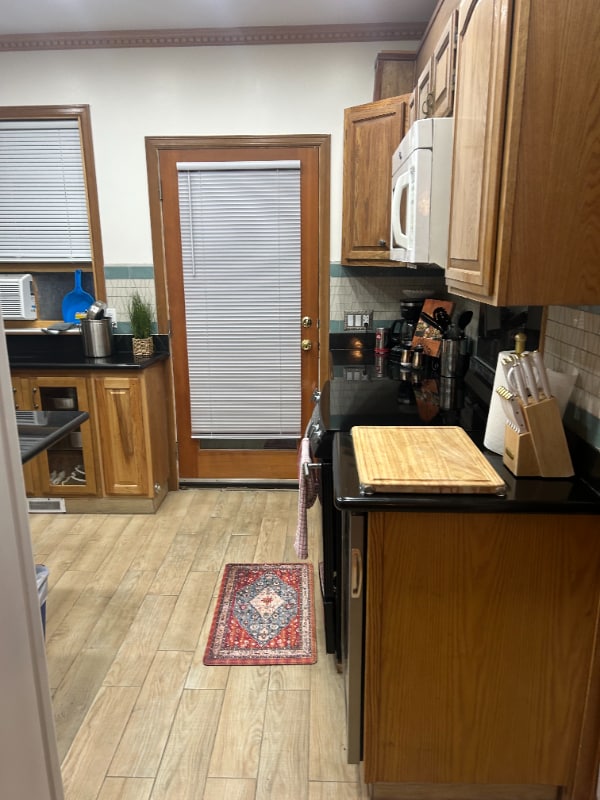 Photo - 30 W Etruria St Unit 031