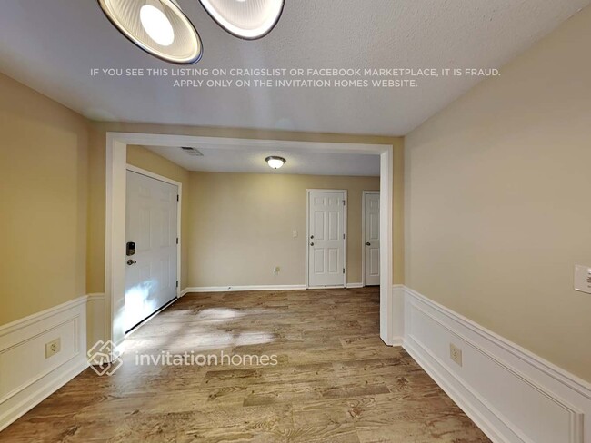 Photo - 2985 Binghampton Ln