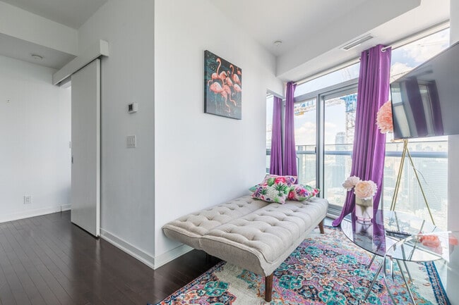 Building Photo - 807 York St Unit SI ID1515759P