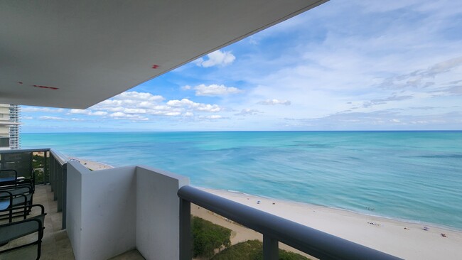 Photo - 6039 Collins Ave Condo Unit PH25