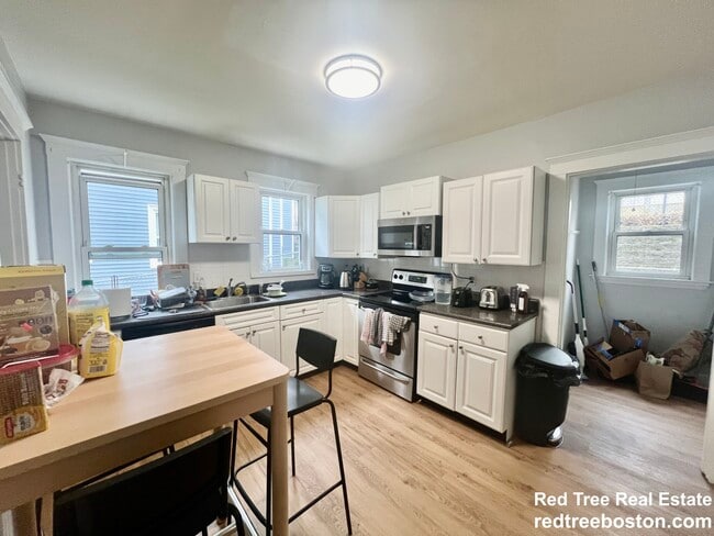 Photo - 73 Nonantum St