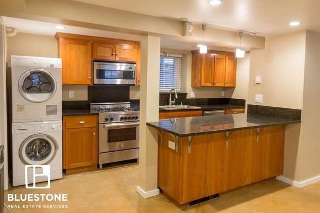 Photo - 2254 NW Irving St Unidad B