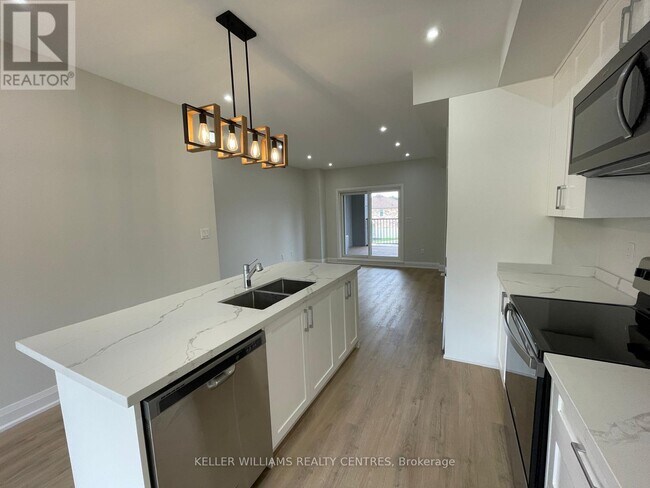 Photo - 440 Veterans Dr