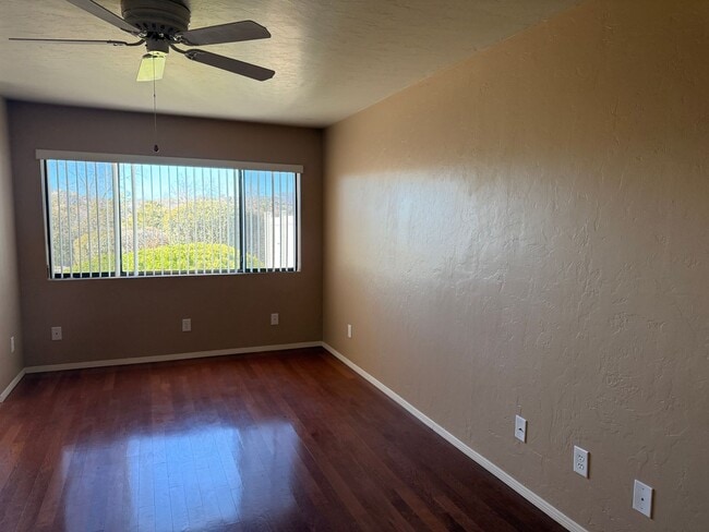 Photo - 2165 Elkhorn Dr