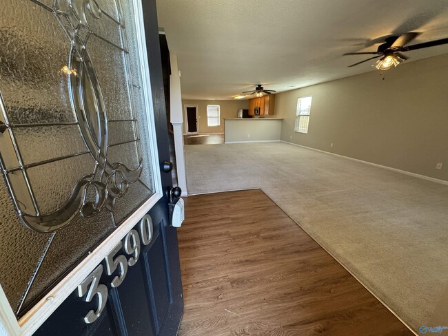 Photo - 3590 Avalon Lake Dr SW