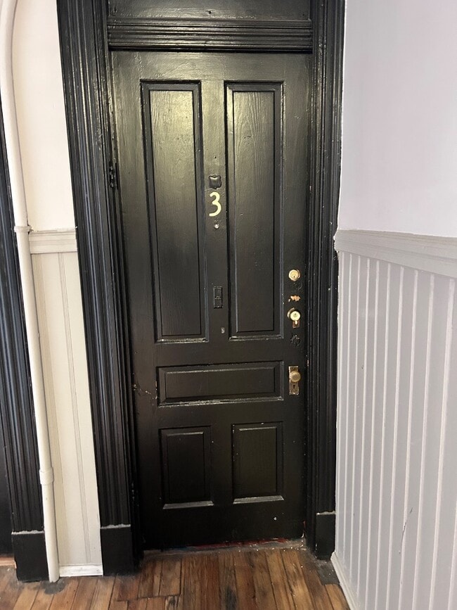 Photo - 24 W Court - Unit 3