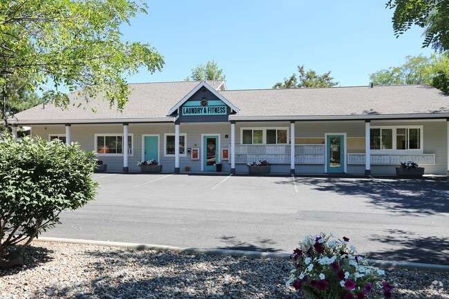 Photo - University Park & Place