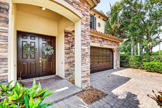 Photo - 9062 Gulf Cove Dr