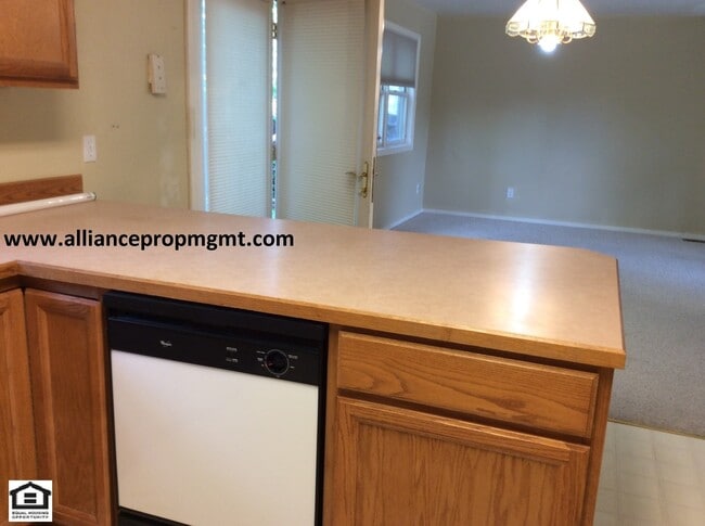 Photo - 3 Bedroom 2 Bath Condo Close to Hyalite Elementary