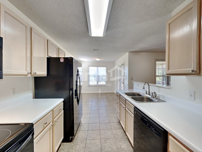 5464 Grand Traverse Dr