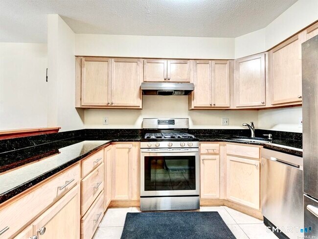 Photo - 122 Cottonwood Rd Unit 122