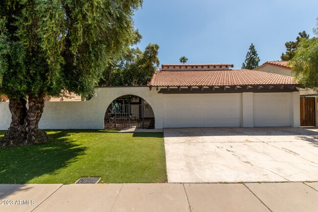 Photo - 1337 E Northshore Dr