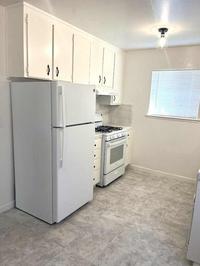 Photo - 7526 Forest St Unidad A