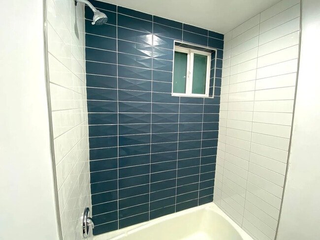 Photo - 730 E San Antonio Dr Unit 3