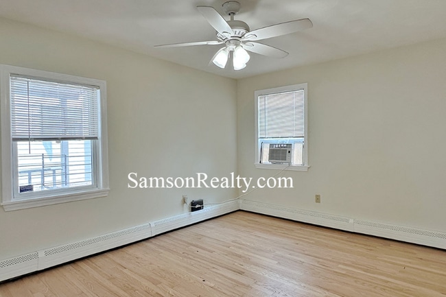 Photo - 204 Angell St