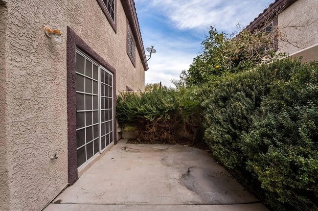 Photo - 2606 Autumn Blaze Ave