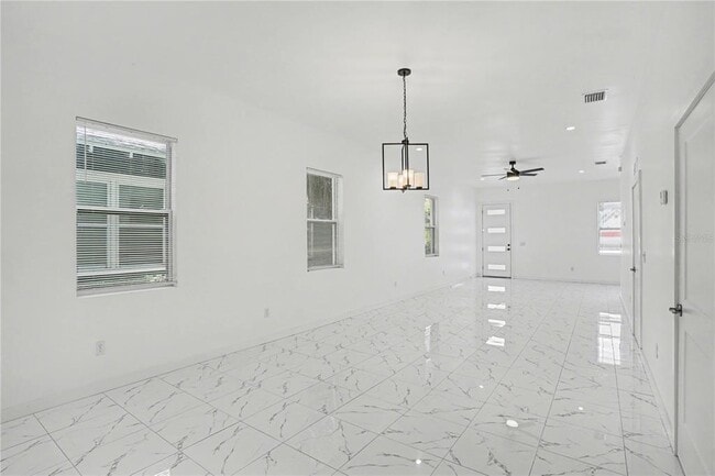 Photo - 2328 W Spruce St