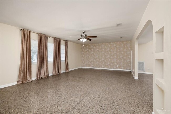 Photo - 13 S 15th St