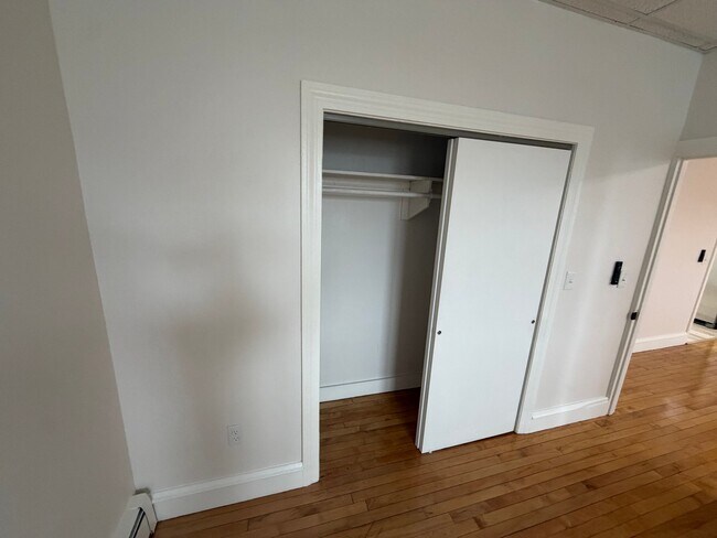 Photo - 1111 Charles St Unit First Floor