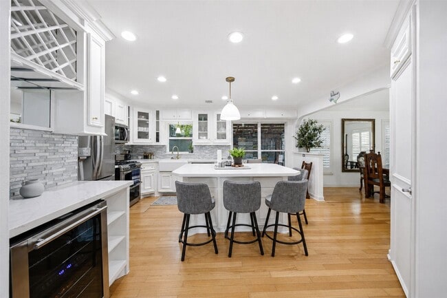 1951 Lexington St