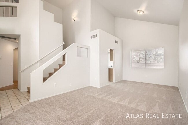 Building Photo - 4420 Vincente Ln Rental