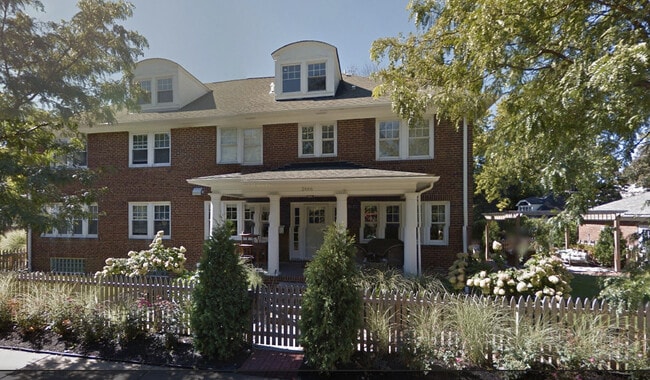 Building Photo - 3405 Fairmount Blvd Rental