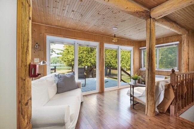 Photo - 159 Chem. du Lac Hénault N