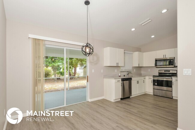 Photo - 2205 Honey Ln