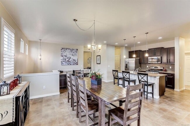 Photo - 9119 Flora St