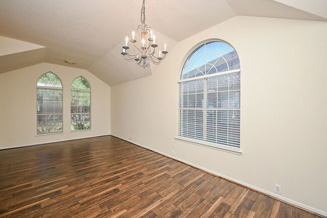 Photo - 2726 Redwick Dr