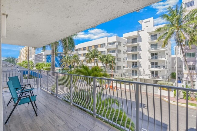 Photo - 4141 Collins Ave Unit 201