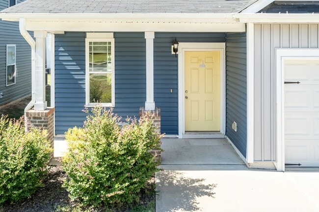 39 Schoolhouse Wy