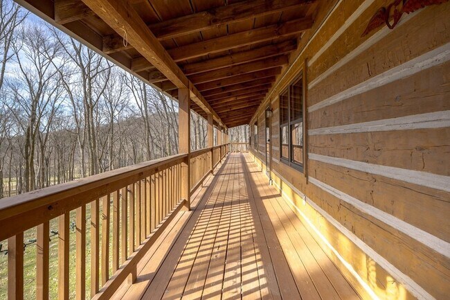 Photo - 1762 Burke Hollow Rd