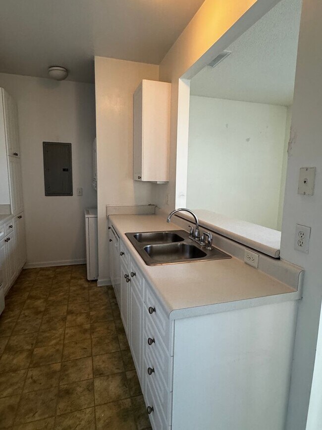 Photo - Red Mill Village