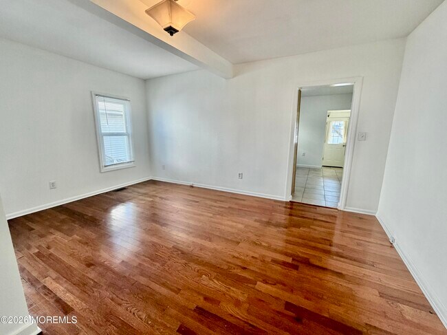 Photo - 403 Park Pl Ave Unit 1